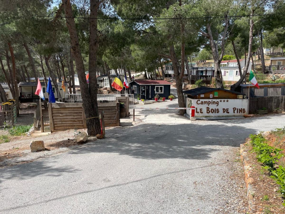 Camping Le Bois De Pins Salses-le-Château Eksteriør bilde