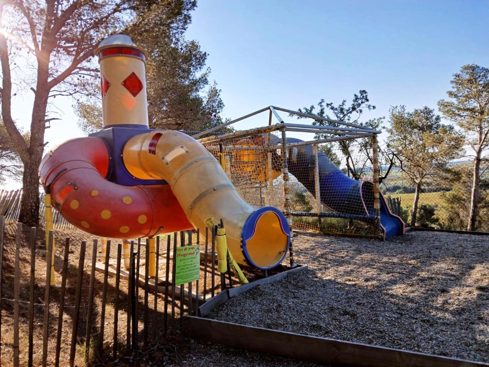 Camping Le Bois De Pins Salses-le-Château Eksteriør bilde